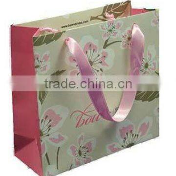 Fancy ,Beautiful Art Paper Packaging Bag with Ribbon Handle