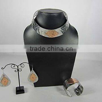 Jewelry Brass Necklace , Fashion Cufflink, Metal Bangles, Bracelts, Fashion Jewelry Copper & Brass Jewelry
