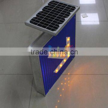 LED Manufacturer Solar Powered Keep Right Sign Road Safety Light Board