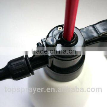 2L Garden High Quality Manual Sprayer photo-3