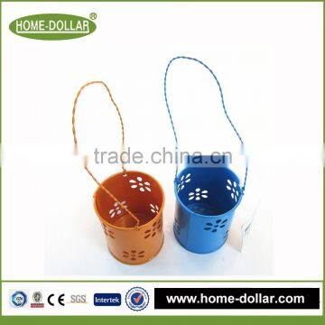 new product high quality decoration european handmade lantern tealight wire holder metal hanging candle in the dark