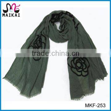 Latest new design lady's fashion embroidery scarf