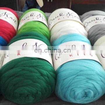 Large Chunky Knit Merino Wool Hand Knit Throw Blanket photo-4