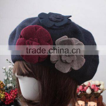 Wholesale Three Flowers Decorated Women Charm Elegant Wool Hat Beret