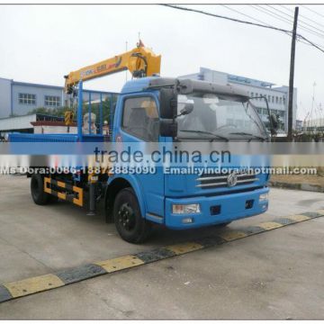 Dongfeng 4x2 3.2ton derrick cargo truck for sale