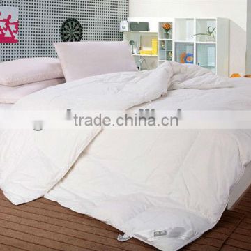 White Plain Duck Down Comforter