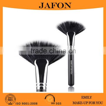 MAKE-UP FOR YOU synthetic hair big facial fan brush