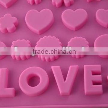 Custom Novelty design love shape novelty silicone ice mold