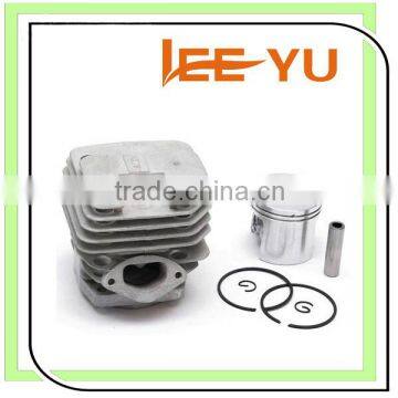 Good quality 5200 chainsaw spare parts Cylinder assy for 5200 chainsaw