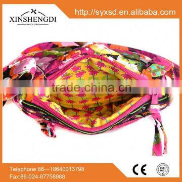 New Style Cotton Floral Quilted Hipster Side by Girl's Oem Women Crossbody Bag photo-3