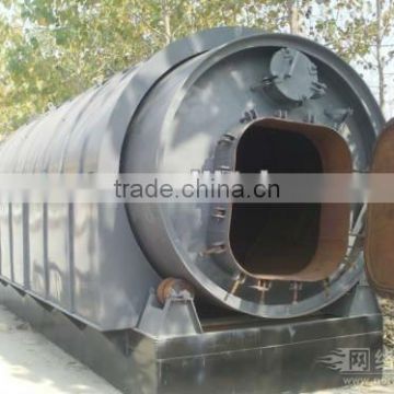 Waste tyre recycling machine