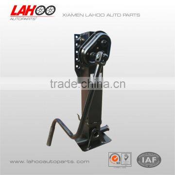 Landing gear leg for trailer truck