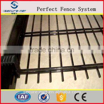 Pvc Painted High Quality Strong 2d Fence Panel/crimped Wire Mesh/double Wire Mesh for Fence photo-3
