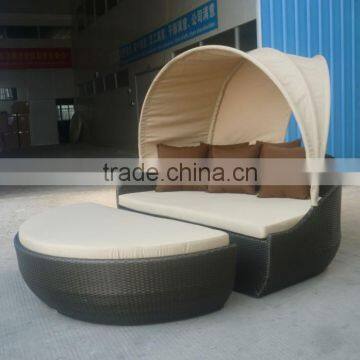 Garden Outdoor Rattan Day Bed With Sunshade photo-2