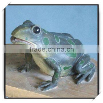 Polyresin decoration frog wood basket housewares container