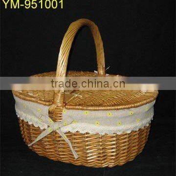 oval wicker picnic basket with lid and handle,home decoration