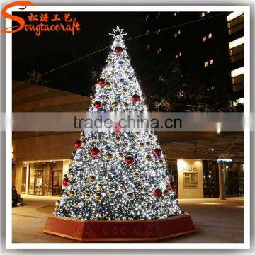 Hot Sale Wholesale High Quality Custom Made Artificial LED Christmas Tree photo-2