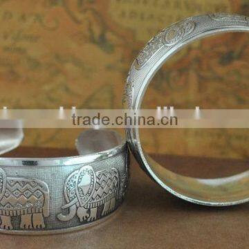 2016 Antique Silver Cuff Bangle New Custom Design Cuff Bangle Wholesale Cheap Zinc Alloy Bangle photo-5