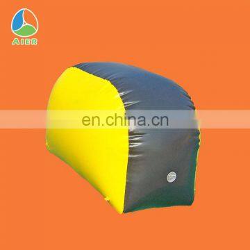 Hot sale water inflatable floating obstacle