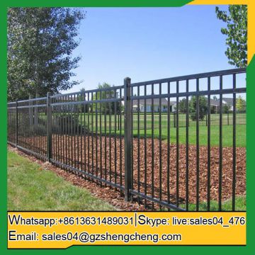 Aluminum swimming pool fence