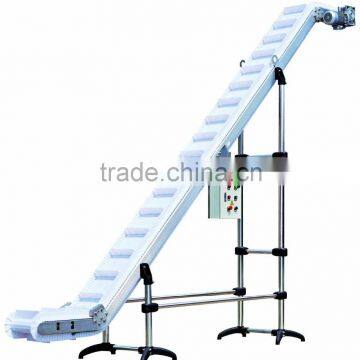 Large inclination skirt PP/PVC belt conveyor machine