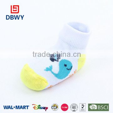 2015!Anti-bacterial Cartoon CottonTake Care Foot Skin Baby Socks !