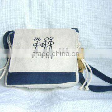 fashion canvas messenger bag 24