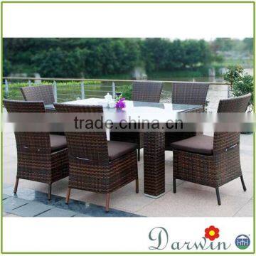 Noble & generous rattan restaurant dining square table chairs