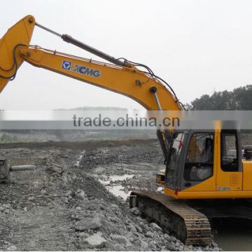 HYDRAULIC EXCAVATOR XE260C