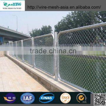 9 Gauge Galvanized Chain Link Fence Steel Rod Fence for Highway photo-3