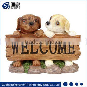 Attractive Welcome Labrador Puppies Statue