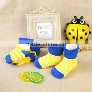 zm53066a Striped folded cuff children school cotton socks