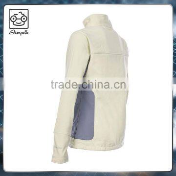 Outdoor Apparel Outfit Jacket Classical Soft Shell Jacket for Woman photo-2