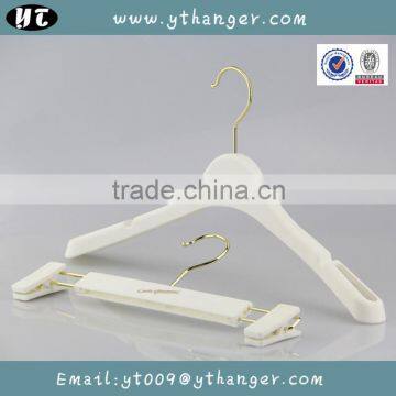 HA6895 high end rubberized suit hanger top and bottom plastic hanger                        
                                                Quality Choice