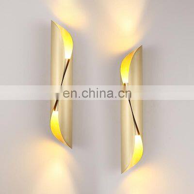 Modern Luxury Hotel Decor Indoor Living Room Wall Light Bedside Rotating Surface Mounted LED Wall Lamp