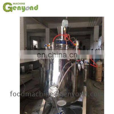 Mejores productos chinos en venta. Extrusor y depositor de malvaviscos comerciales, máquina de fabricación y línea de producción de algodón de azúcar en venta photo-2