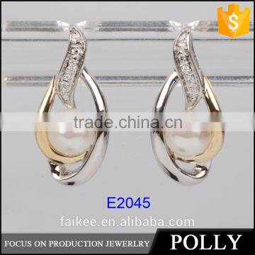 New Design Charm Pearl Earring made of Zircon silver