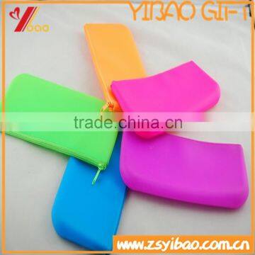 Hot sell student silicone pencil bag/pen case