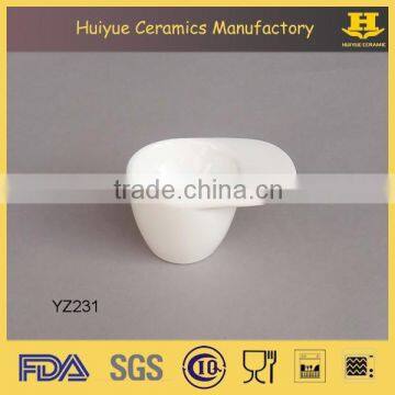 factory direct customize ceramic egg cup, cap shaped egg cup