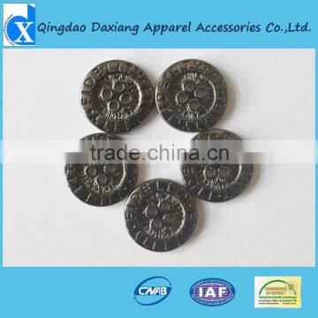 Fashionable metal sewing button for garemnt