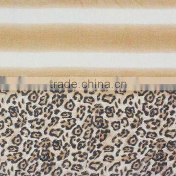 Hottest Red Color Leopard on Sale Infinity Pattern Scarf photo-3