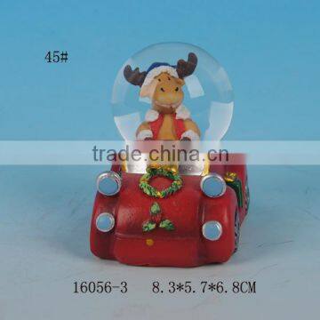 For 2016 christmas party decoration,resin christmas water globe with reindeer figurine