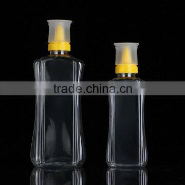 Loaded transparent plastic containers plastic bottles of honey royal jelly pet food cans tomato sauce bottle tea candy store