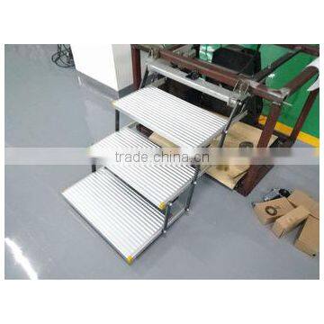 Triple Folding Electric Steps For Vehicle Loading 200KG