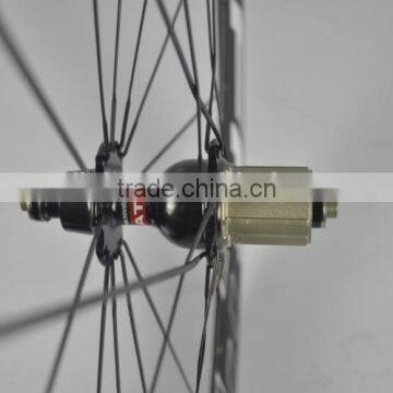 50mm FFWD Carbon Fiber Usd Aluminum Alloy Road Bicycle Wheels for Sale,700c White Carbon Road Bike Wheels for 4x4