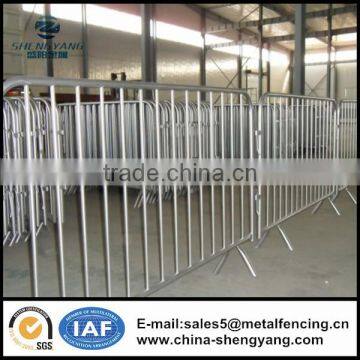 Easy connected galvanised metal tube event barriers temporary fence panels