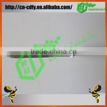 Wooden handle half flat uncapping knife