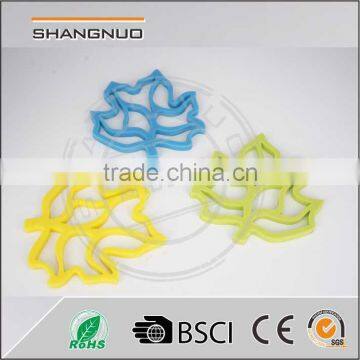 Leaf-shaped Silicone Pot Mat