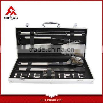 Hot Promotion Outdoors pp Box 18 Pcs Bbq Tools Set photo-6