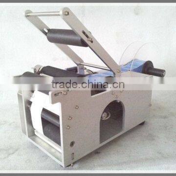 Semi-automatic Round Bottle Glue Labeling Machine LT-50 photo-5